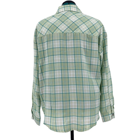 No Boundaries Light Willow Green Plaid Oversize Button Down Flannel Top, Medium - Picture 8 of 16